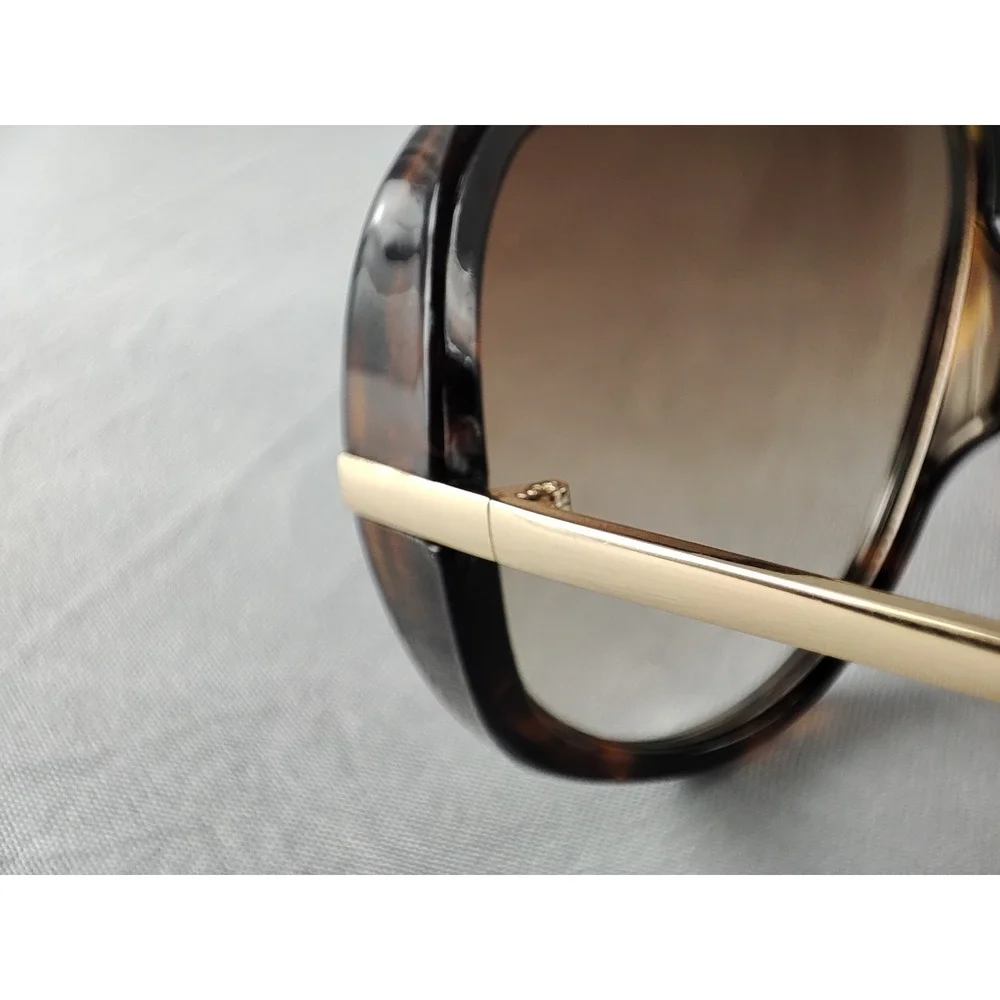 Women's Tortoise Shield Aviator Sunglasses‎ Gold Teardrop Temples Gradient Lens
